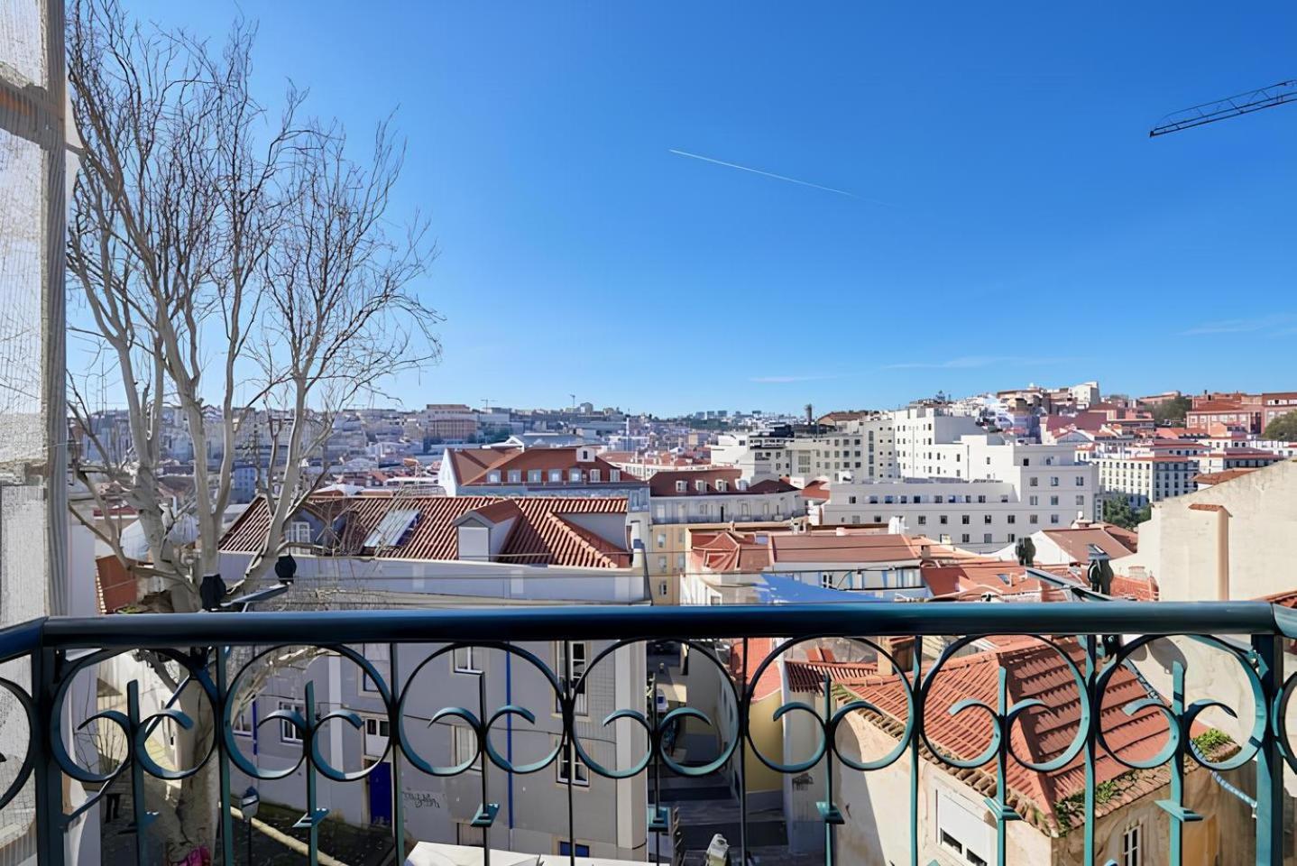 Central & Calm With Great View Lisabona Exterior foto